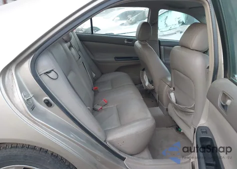 2005 Toyota Camry Le from USA, damaged, VIN 4T1BE30K15U102920
